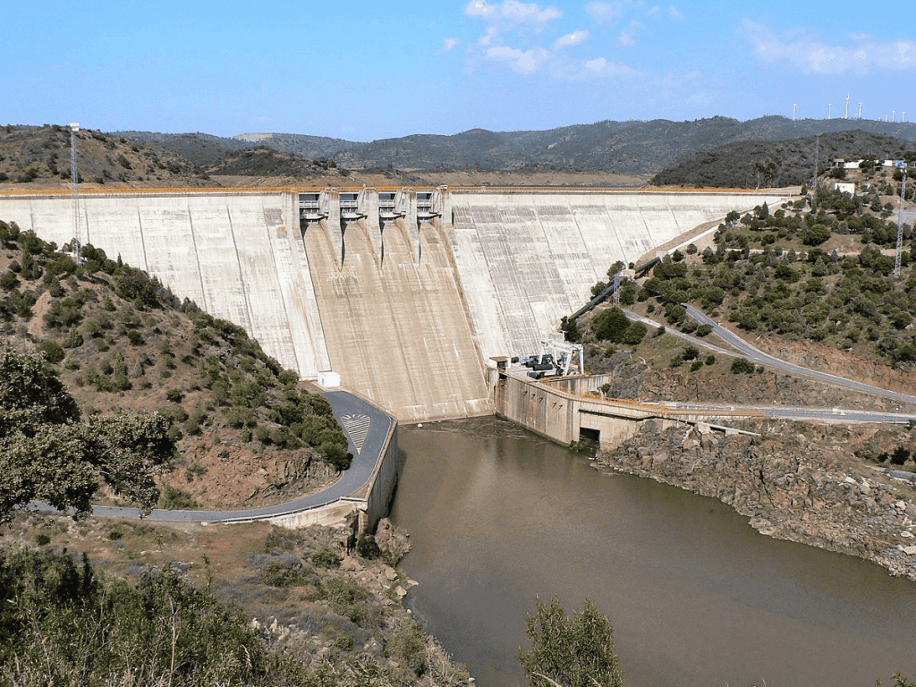 sistema de monitoramento de barragem